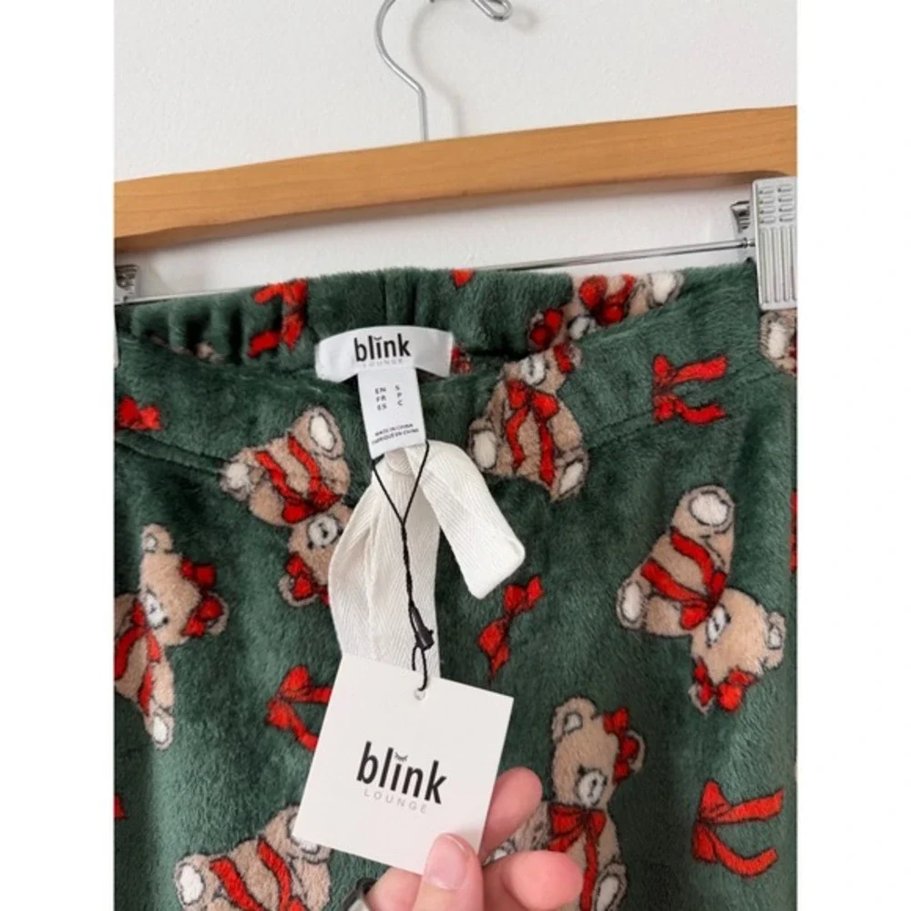 Women's Blink Soft Plush Fleece Pajamas – Green Bear Print –‎ Size Large – NWT